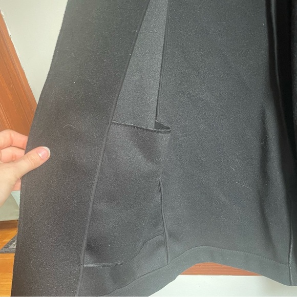 Banana Republic Chic Minimalist Black Pea Coat size Small Capsule Wardrobe - Picture 4 of 7